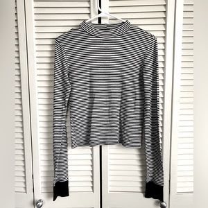 Urban Outfitters Black & White Long Sleeve Mockneck Crop Medium
